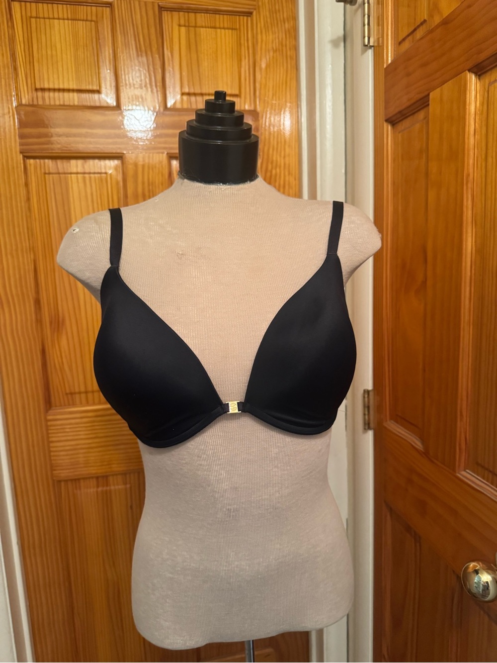 Pearl by Venus Lightly Padded Black Bra